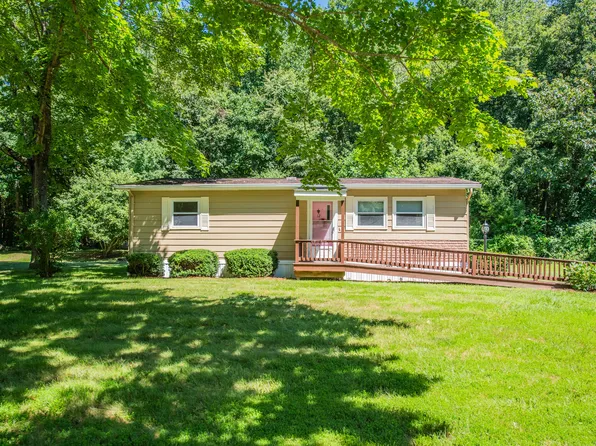 12 Stone Hedge Road, Westbrook, CT 06498