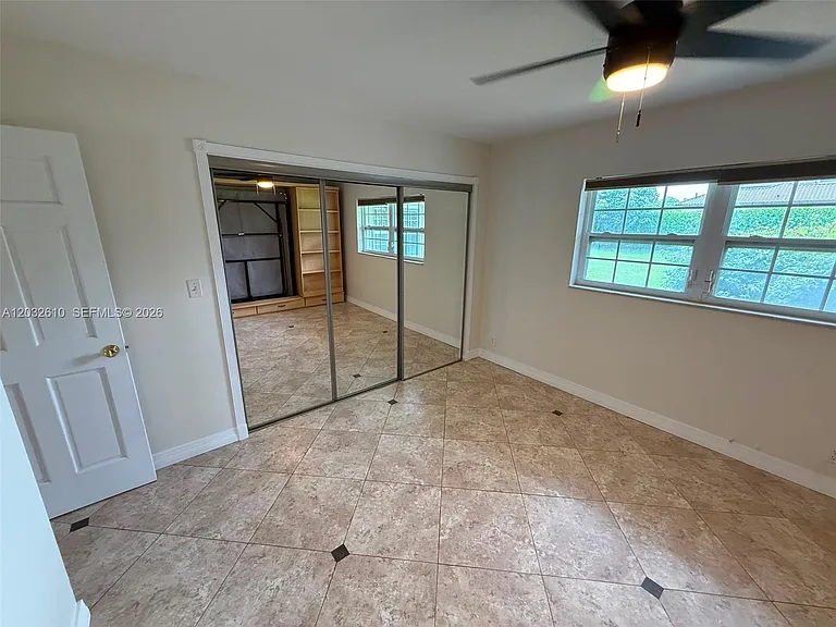 17501 SW 54th St — Photo 25