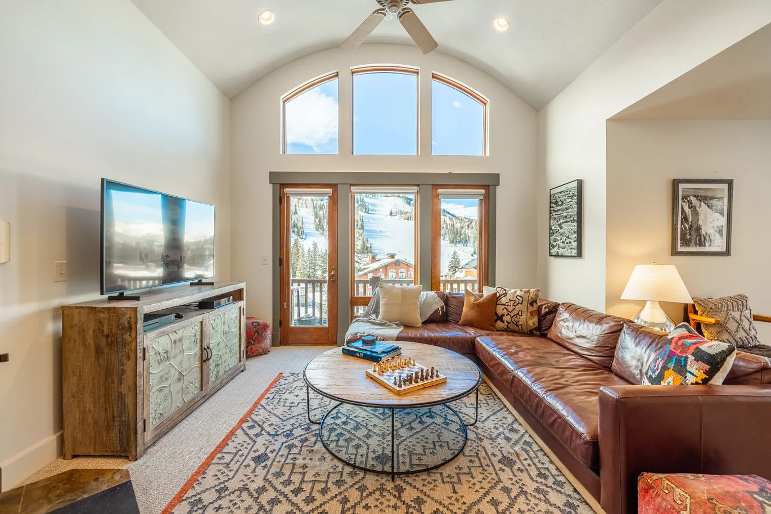 5 bed, 3.0 bath, 2303 sqft, $33,232 — Photo 2