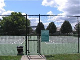 2nd image of 2 W 92nd Ter