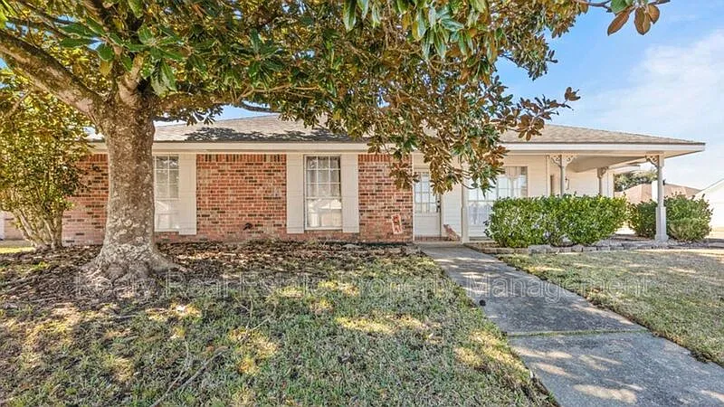 313 Wallingsford Cir