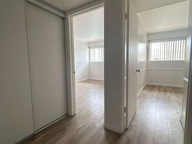 121 Sinclair Ave #233 — Photo 16