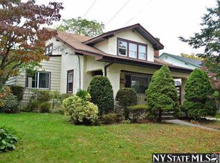 2572 Overlook Pl, Baldwin, NY 11510