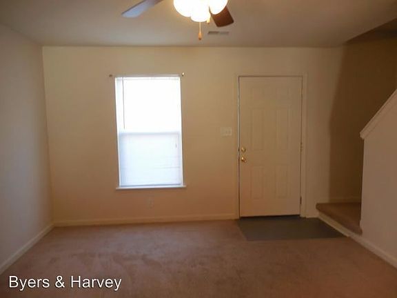 2nd image of 129 Coyote Ct APT 3