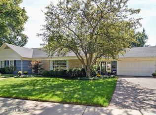 621 Turner Ave, Glen Ellyn, IL