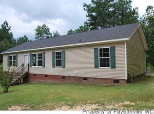 65 Ray Lee Dr, Linden, NC 28356