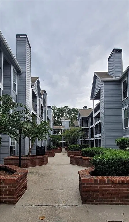 2 bed, 2.0 bath, 1032 sqft, $1,950 — Photo 1