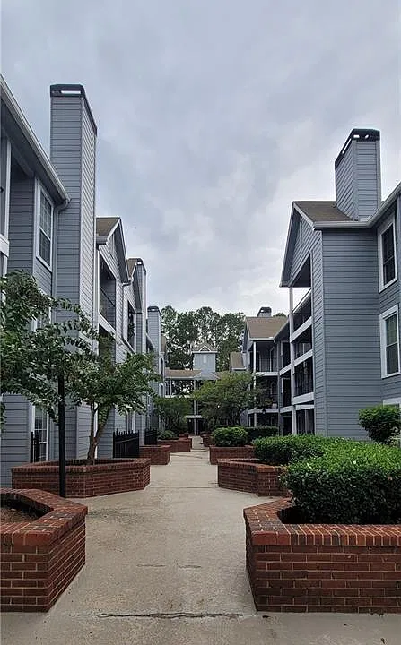 321 Granville Ct