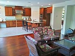 2nd image of 1118 Chancery Way