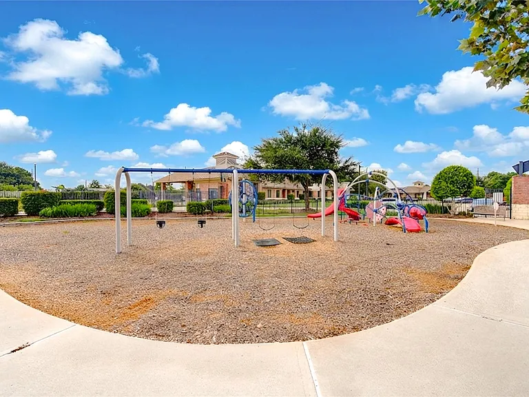 11422 Carson Field Ln — Photo 47