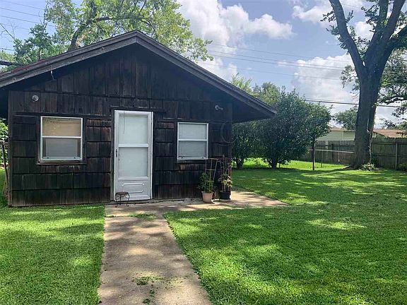 3rd image of 508 Gardenia Ave