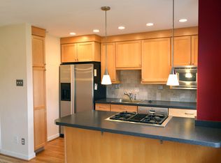 2304 Colston Dr APT 201, Silver Spring, MD 20910