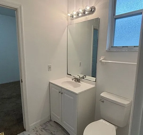 2915 Sunset Lakes Blvd — Photo 27