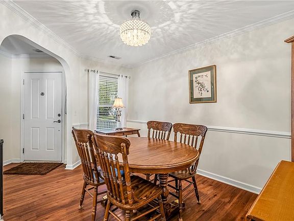 5th image of 509 Collington Dr
