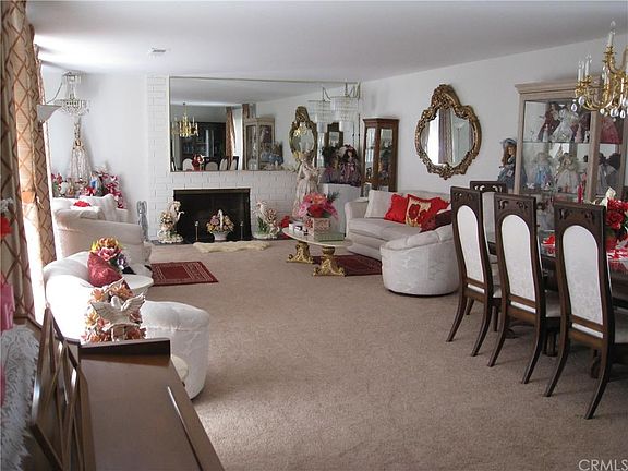 3rd image of 5635 Whitecliff Dr