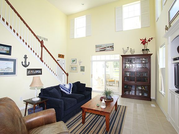 3rd image of 4474 E Harbors Edge Dr