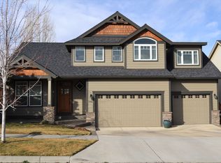 3441 NE Fieldstone Ct, Bend, OR 97701
