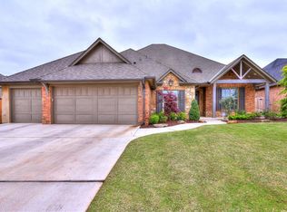 304 NW 153rd St, Edmond, OK 73013