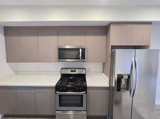 11281 Huston St APT 2, North Hollywood, CA 91601