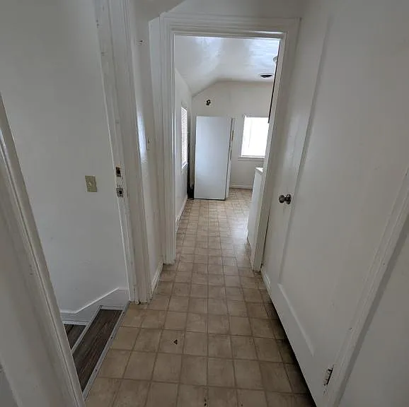 525-5 Jackson St — Photo 5