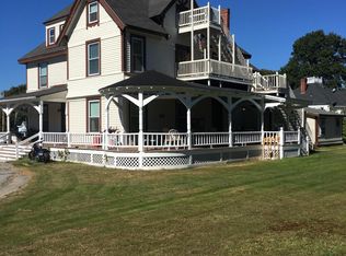 330 Church St APT 3, Clinton, MA 01510