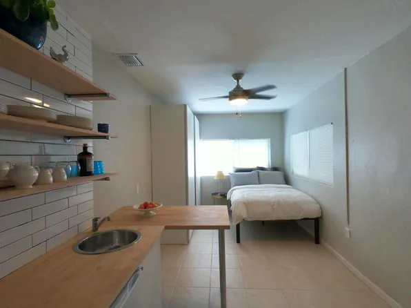 295 NW 117th St, Miami, FL 33168