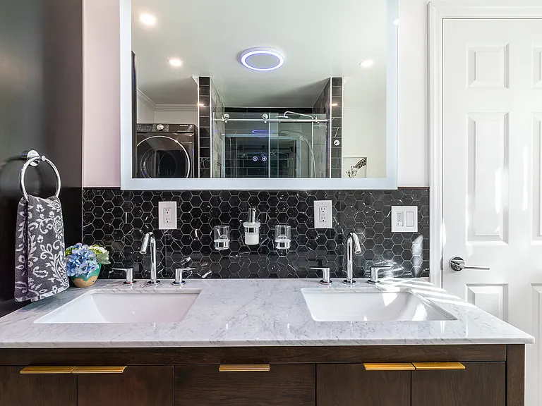 3576 Pandora Ave — Photo 40