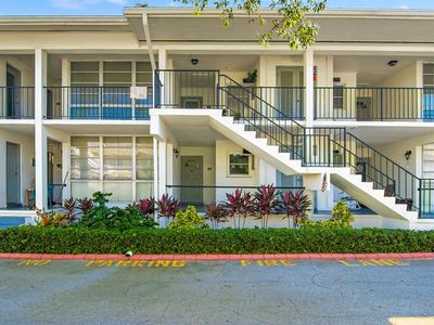 2950 W Bay Dr APT A2, Belleair Bluffs, FL, 33770