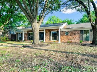 1920 Lincolnshire Dr, Bedford, TX 76021