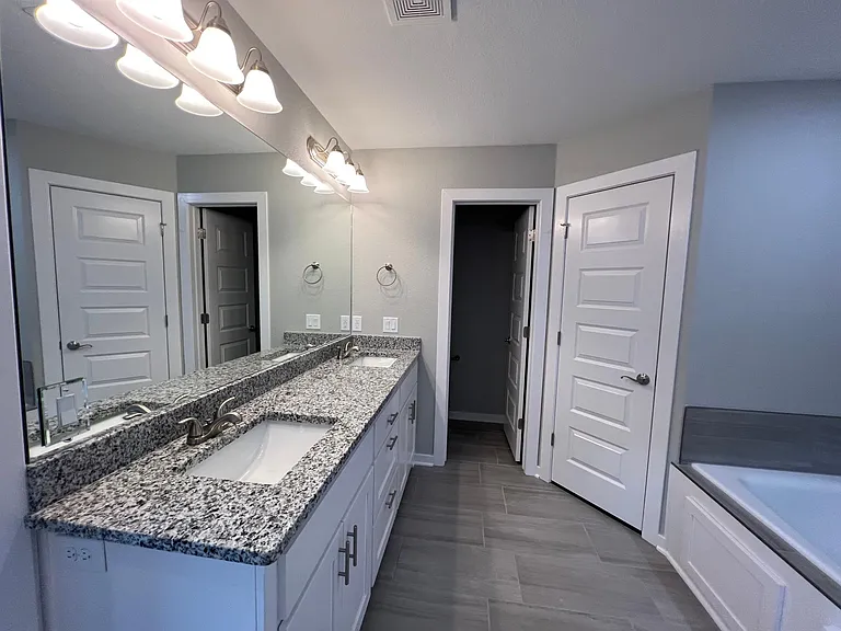 1536 N Pershing St — Photo 15