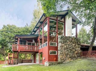 222 Schoolhouse Rd, Staatsburg, NY 12580