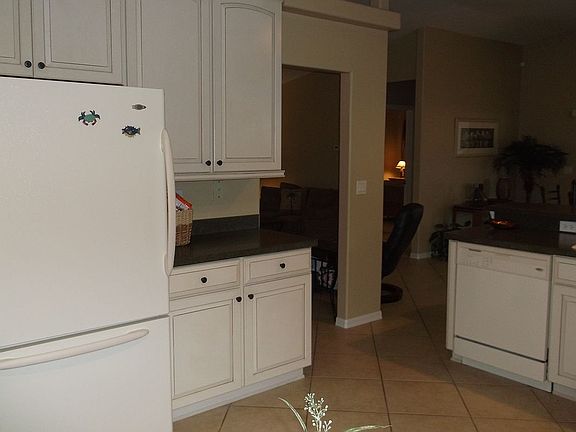 2nd image of 7521 Cameron Cir