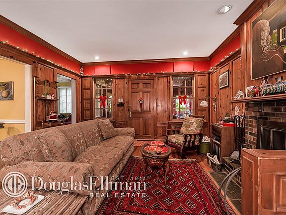 3rd image of 293 Lena Ave