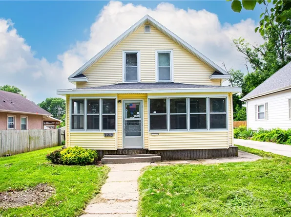 2210 E 13th St, Des Moines, IA 50316