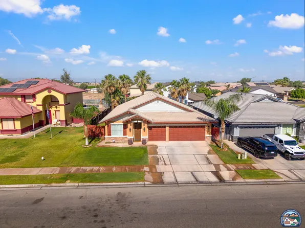 3726 Clover Way, El Centro, CA 92243