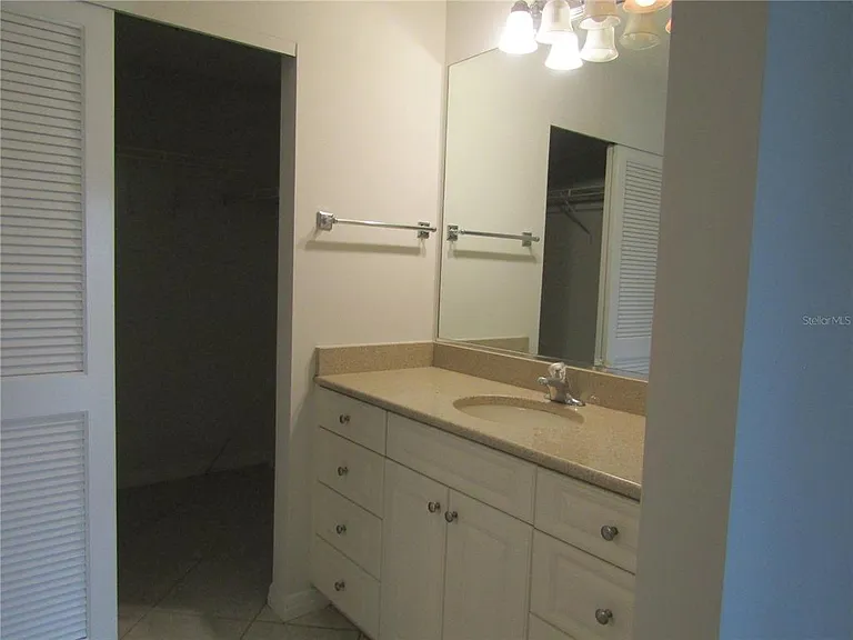 3010 Ringwood Mdw #6 — Photo 16