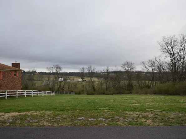 415 Duncan Hl, Danville, KY 40422