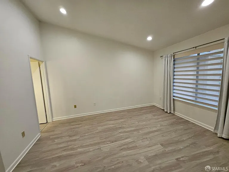 34645 Pueblo Ter — Photo 11