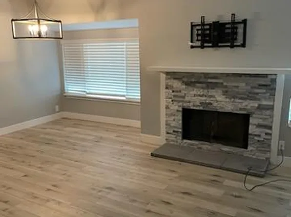10320 SW Trapper Ter, Beaverton, OR 97008