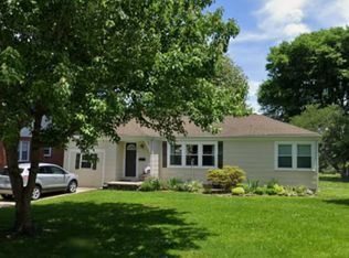 1608 S Fairway Ave, Springfield, MO 65804