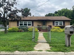 10 Sanford Rd, Pennsville, NJ 08070