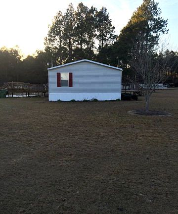 3rd image of 287 Hyde Ln