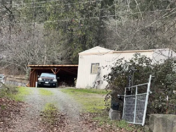 7234 N Applegate Rd, Grants Pass, OR 97527