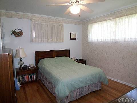 4th image of 667 Parkside Blvd