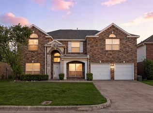 5317 Summer Meadows Dr, Fort Worth, TX 76123