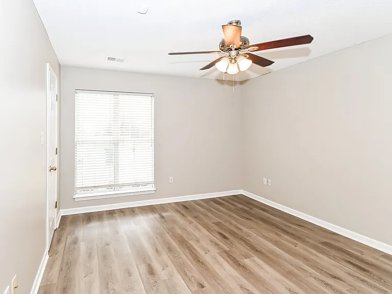 1848 Central Trails Dr — Photo 9