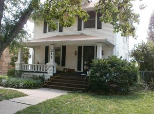 211 S Volutsia Ave, Wichita, KS 67211