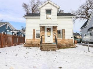 2124 Ellis St, Stevens Point, WI 54481