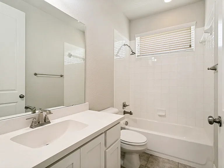 4521 Tall Knight Ln — Photo 2