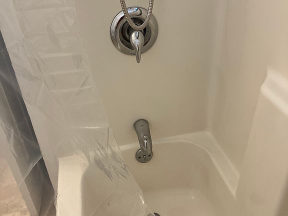 5th image of 7580 Forest Glenn Dr